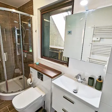 Letniskowy - Lesna Przystan Lodge *