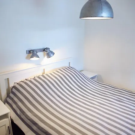 Letniskowy - Lesna Przystan Lodge *