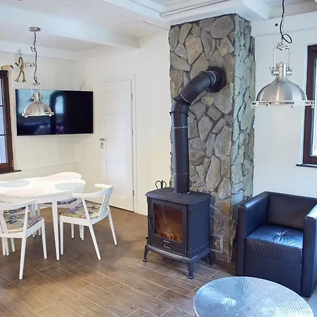 Letniskowy - Lesna Przystan Lodge