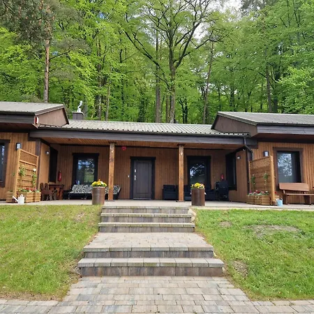 Letniskowy - Lesna Przystan Lodge Lubowo (Koszalin)