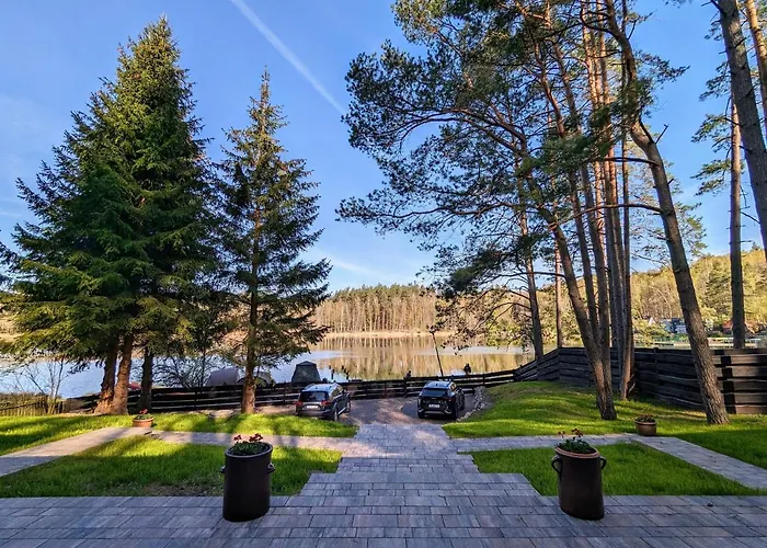 Letniskowy - Lesna Przystan Lodge Lubowo (Koszalin)