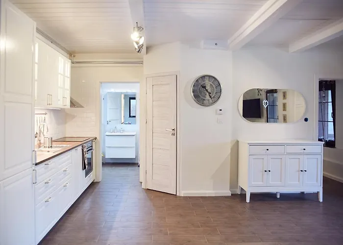 Letniskowy - Lesna Przystan Lodge Lubowo (Koszalin)