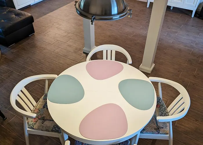 Letniskowy - Lesna Przystan Lodge *